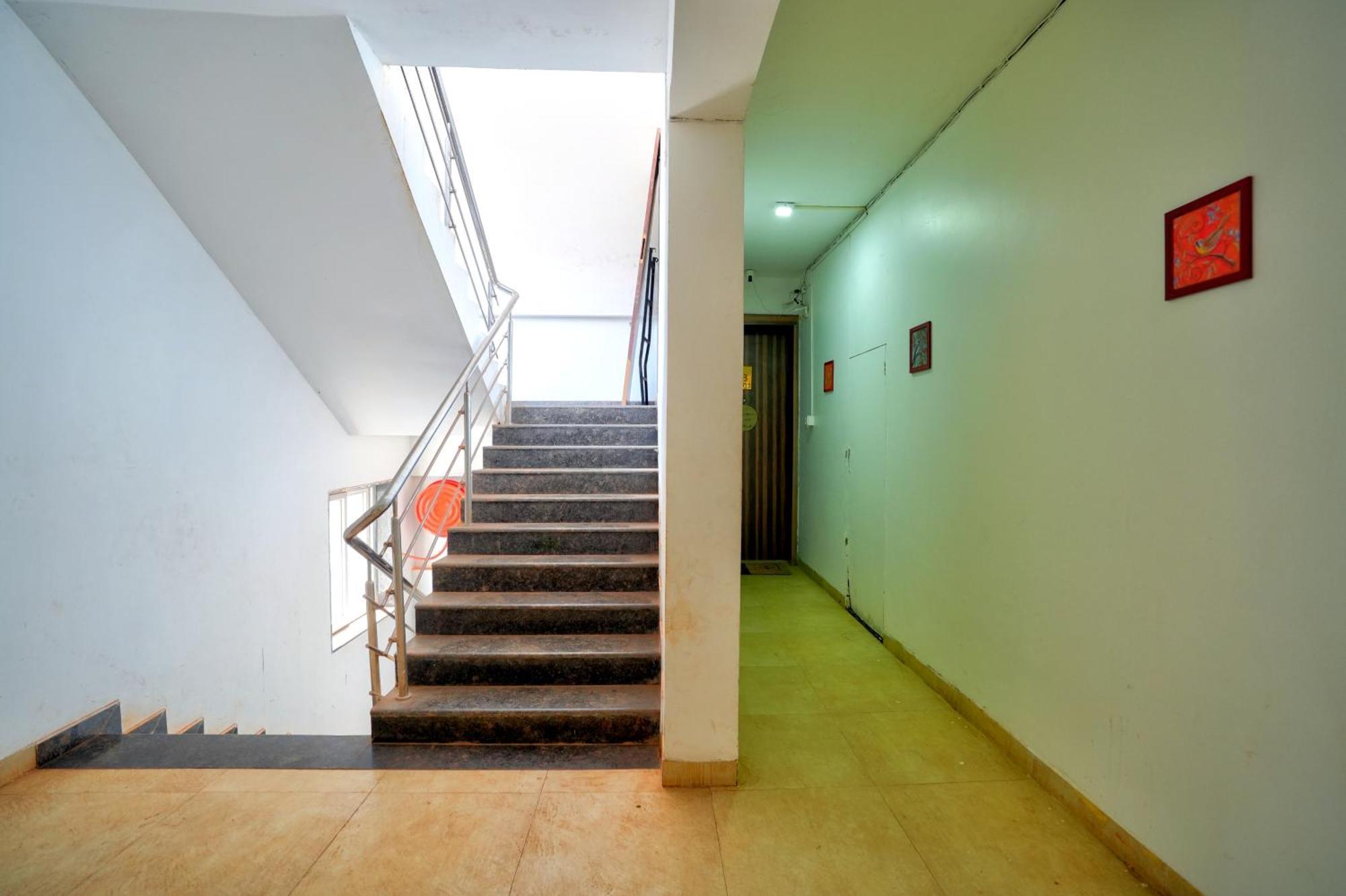 Luxurious Nirvana Apartments فاغاتور المظهر الخارجي الصورة