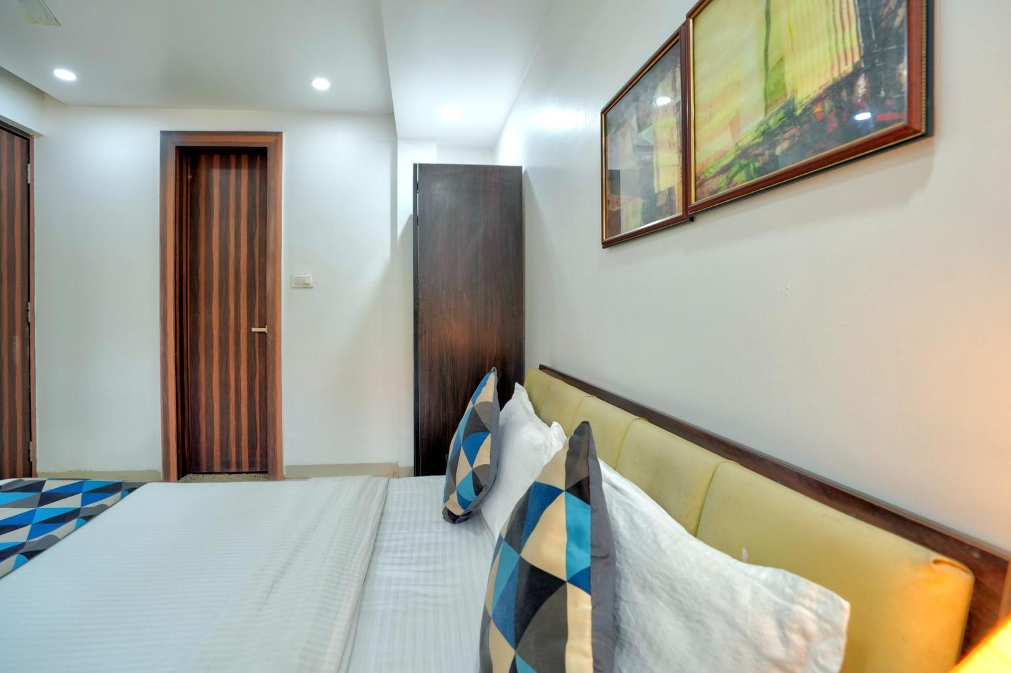 Luxurious Nirvana Apartments فاغاتور المظهر الخارجي الصورة